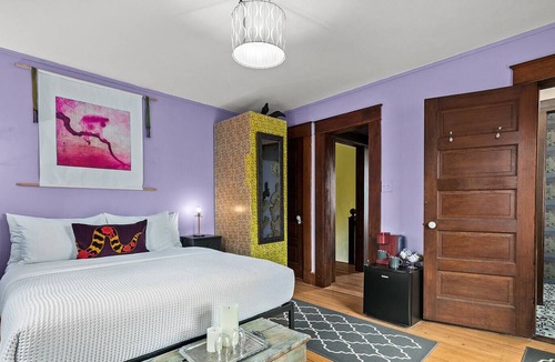 Wolfville Apartment | (2) Locust Suite at Locust & Starr