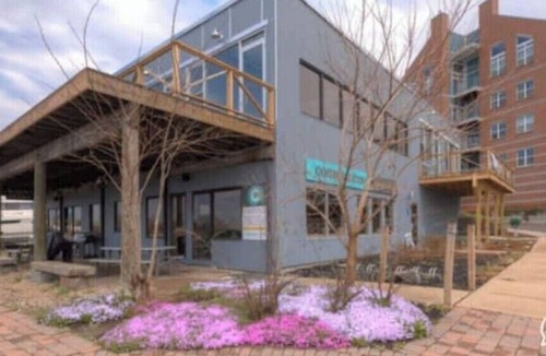 Chelsea Apartment | #2 Loft overlooking marina