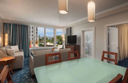 Palm Beach Shores Resort | 2 Marriott's Ocean Pointe Beachfront Resort and Spa