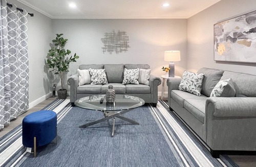 Cambrian House | 2 master! Modern 4B3B+A/C+free parking