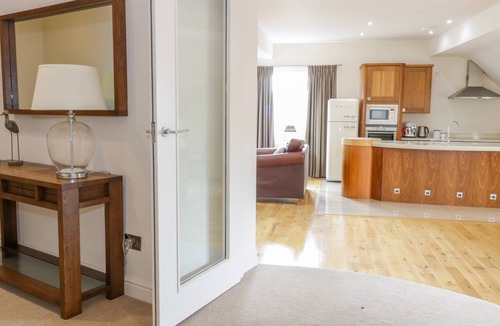 Moffat Cottage | 2 McAdam House