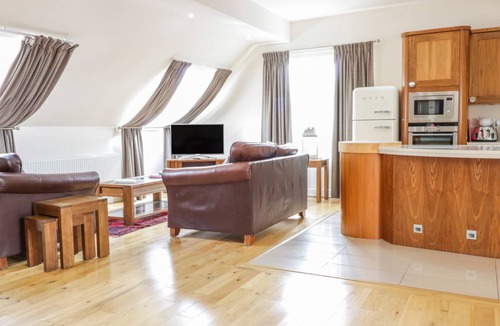 Moffat Cottage | 2 McAdam House