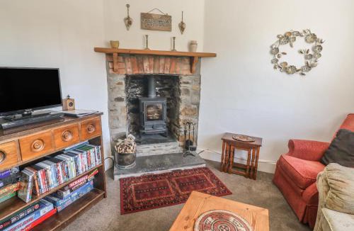 St Minver House | 2 Menefreda Cottages