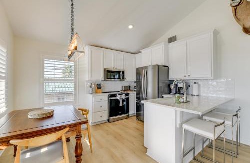 Port O Connor House | 2 Mi to Beach + Fishing Pier: Gulf Coast Retreat