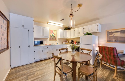 Corvallis Apartment | 2 Mi to Bitterroot River: Downtown Corvallis Apt!