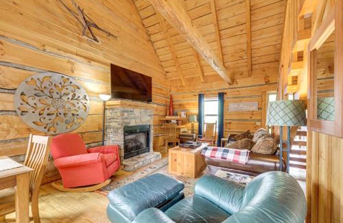 Vesta House | 2 Mi to Blue Ridge Pkwy! Mtn Escape w/Fireplace