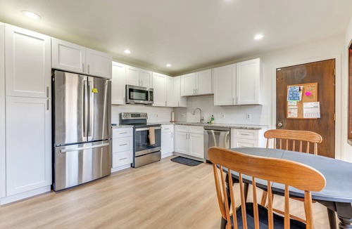 Arapahoe Ridge House | 2 Mi to CU Boulder: Townhome w/Private Deck!