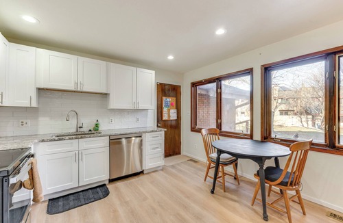Arapahoe Ridge House | 2 Mi to CU Boulder: Townhome w/Private Deck!