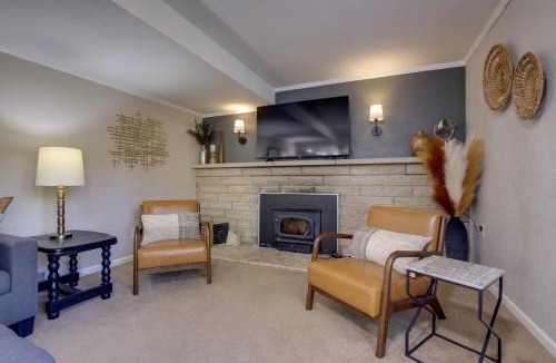 Manhattan House | 2 Mi to Downtown: 4BR Country Home Near K-State