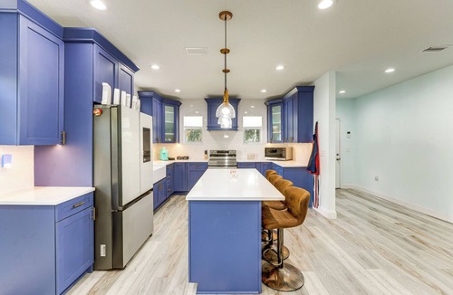Urban Core Cottage | 2 Mi to Dtwn Jax: Game-ready Retreat w/Yard