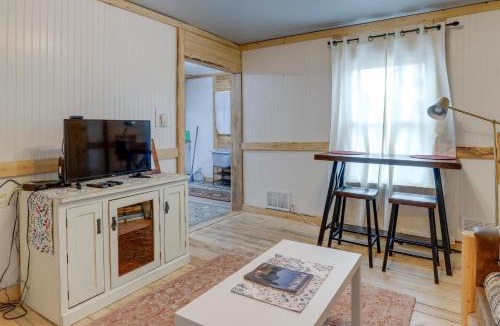 Casper Apartment | 2 Mi to Dtwn: Pet-Friendly Casper Apt!