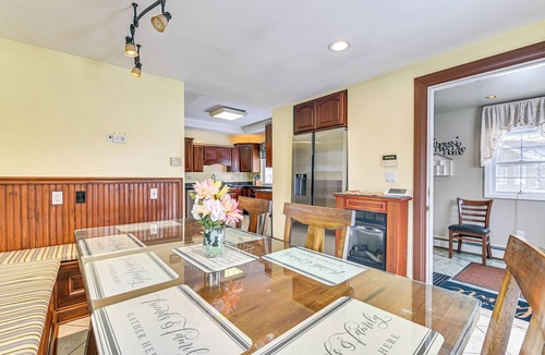 Rotterdam House | 2 Mi to Dtwn Schenectady! Spacious Retreat