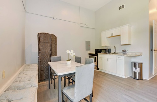 Scranton Apartment | 2 Mi to Dtwn: Scranton Studio w/Large Yard