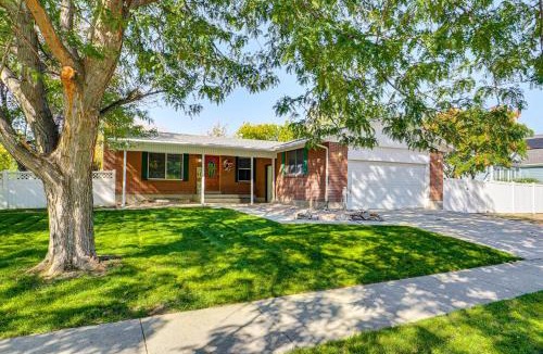 West Jordan House | 2 Mi to Gardner Village: Family Gem w/Fenced Yard
