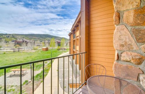 Granby Apartment | 2 Mi to Granby Ranch: Mtn Condo w/Hot Tub!