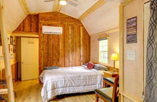 Higden Apartment | 2 Mi to Greers Ferry Lake Boat Ramp! Cozy Studio