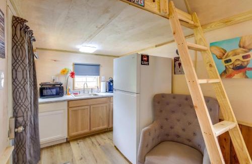 Higden Apartment | 2 Mi to Greers Ferry Lake Boat Ramp! Cozy Studio