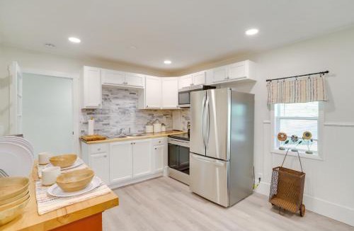 Riverside House | 2 Mi to Hagar Beach Charming Home with Fire Pit!