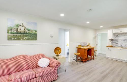 Riverside House | 2 Mi to Hagar Beach Charming Home with Fire Pit!
