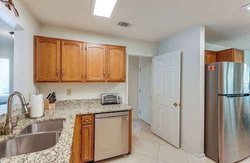 Town Center House | 2 Mi to KSU: Family Home w/Games, Near Parks