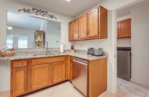 Town Center House | 2 Mi to KSU: Family Home w/Games, Near Parks