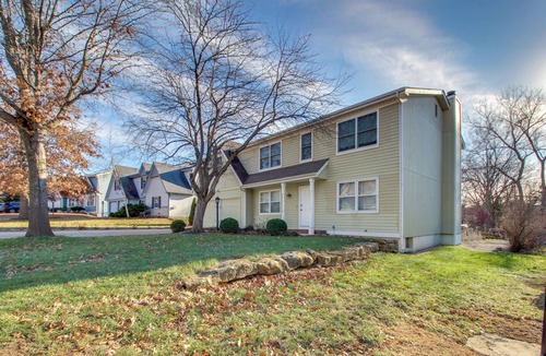 Lawrence House | 2 Mi to KU Campus: Group Getaway w/Patio & Garden