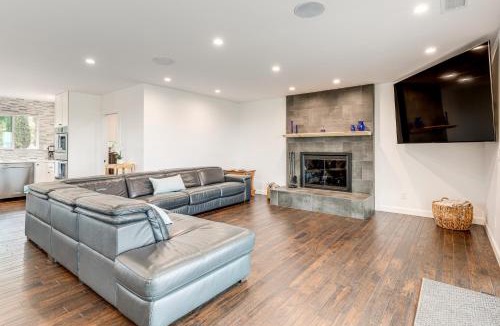 Poway House | 2 Mi to Lake Poway: Mtn-View Escape w/Patio!