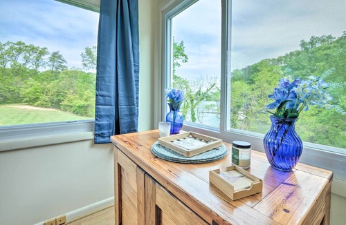 California House | 2 Mi to Lighthouse: Waterfront Home w/Dock!