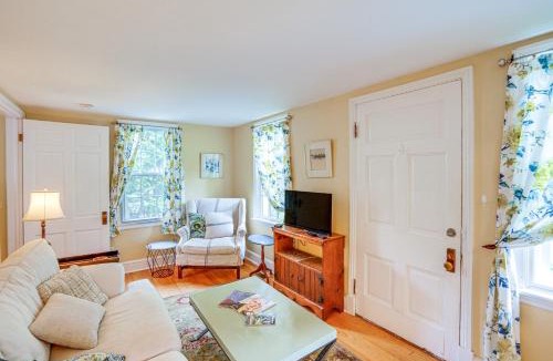 Stockbridge Apartment | 2 Mi to Norman Rockwell Museum: Stockbridge Apt!