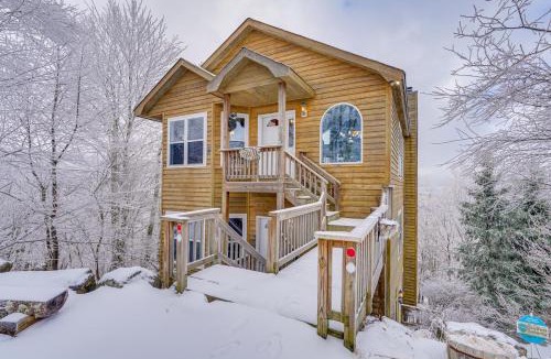 Beech Mountain House | 2 Mi to Ski Resort: Beech Mtn Home w/Fire Pit!