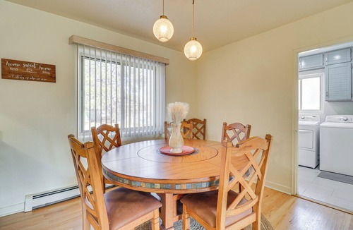 Sandia Ridge House | 2 Mi to UNM Campus: Home in Quiet Area of ABQ