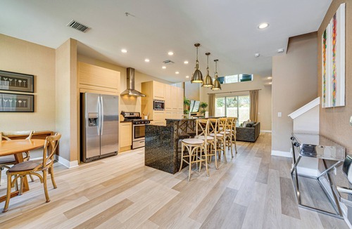 Florida Central Atlantic Coast Apartment | < 2 Mi to WDW Attractions: Luxe Family Getaway!