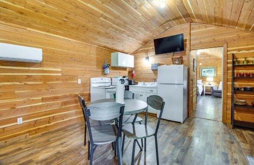 Lakeview House | 2 Mi to White River: 3-Cabin Anglers Paradise!