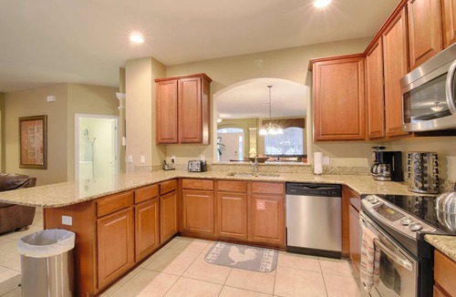Windsor Hills House | 2 Miles from Disney | Game Room, Private Pool & Spa | 2 Kings, Queen & Themed Twin | Sleeps 14