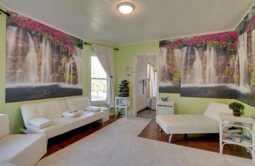 Rochester Apartment | 2 Miles to Dtwn! Idyllic Rochester Apt w/Hot Tub