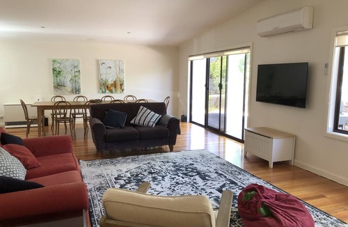 Balnarring Beach House | 2 mins to the beach