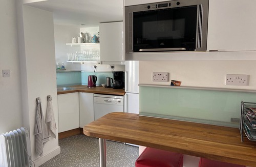 Portobello House | 2 Mins Walk from Edinburgh's Best Beach!