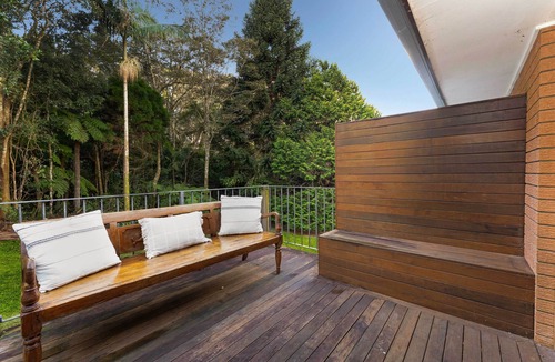 Springbrook House | 2 Minutes Walk to Waterfall.