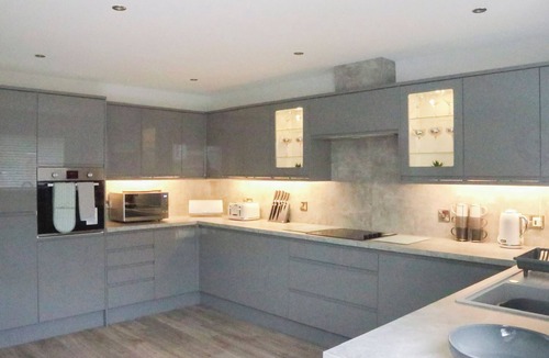 Sandhead Cottage | 2 Mote View- UK37496