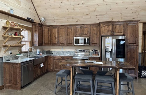 Rising Fawn Cabin | 2 Mountain Cabins - Each with a hot tub, fire pit and covered patio - putting green & corn hole