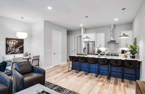 Nashville Condo | 2 Nashville Retreats Private Rooftops