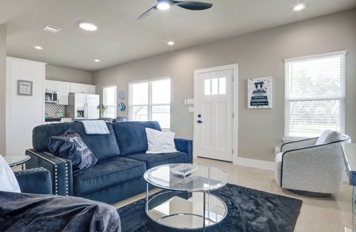 Bulverde House | #2 New Modern Luxury Cottage