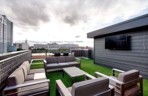 River North House | 2 Newly Built Luxury Condos with Private Roofdeck