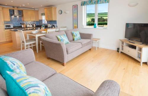 Burgh Island House | 2 Ocean's Edge