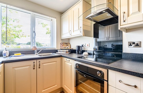 Austwick Apartment | 2 ORCHARD LEIGH, pet friendly, with open fire in Austwick