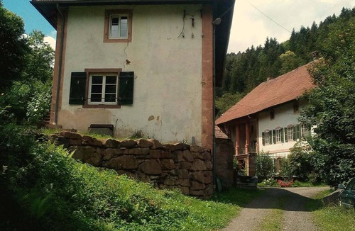 Grandfontaine Apartment | 2-person gîte (west side) on the edge of the forest