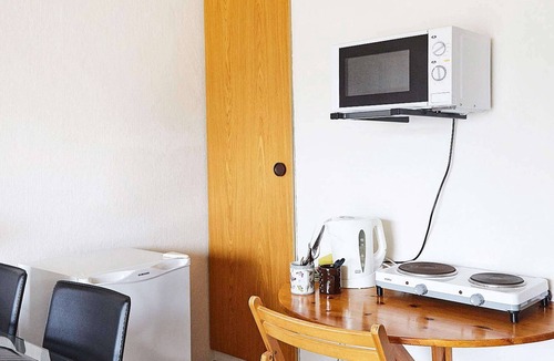 Klint Apartment | 2 person holiday home in Nykøbing Sj