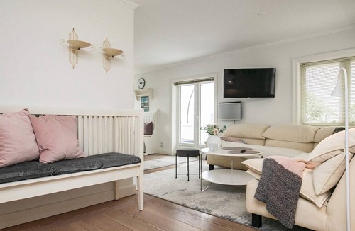 Hjerting House | 2 person holiday home in Esbjerg V