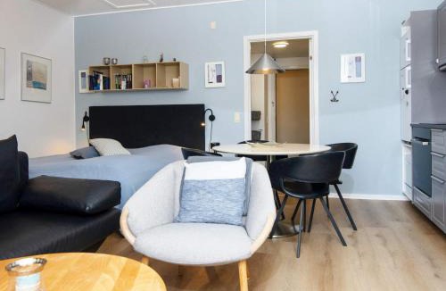 Hejlsminde House | 2 person holiday home in Hejls
