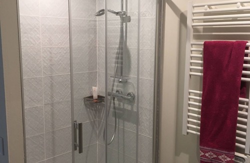 Garriguella Bed & Breakfast | 2-person room with private bathroom and patio in the center of Garriguella